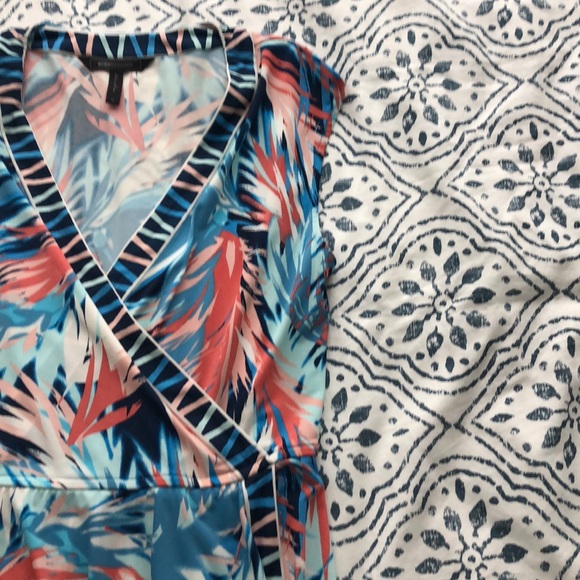 Floral dress - never worn - Picture 5 of 6